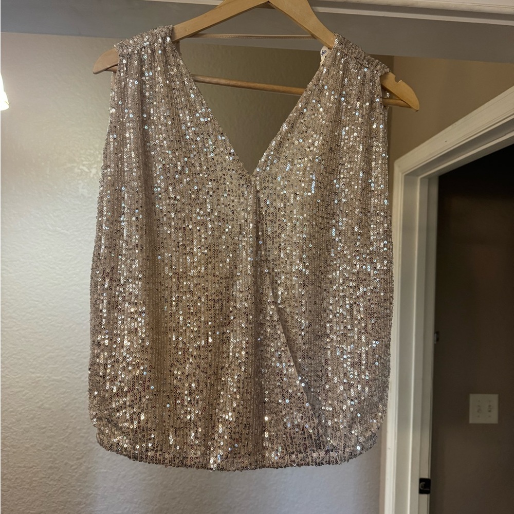 She + Sky  Sequin Top Gold Open Back Large NWT
